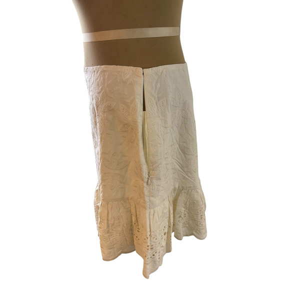 NWT Express Women’s 14 White Embroidered Skirt Ruffle Hem Cotton Side Zip New - Picture 11 of 12